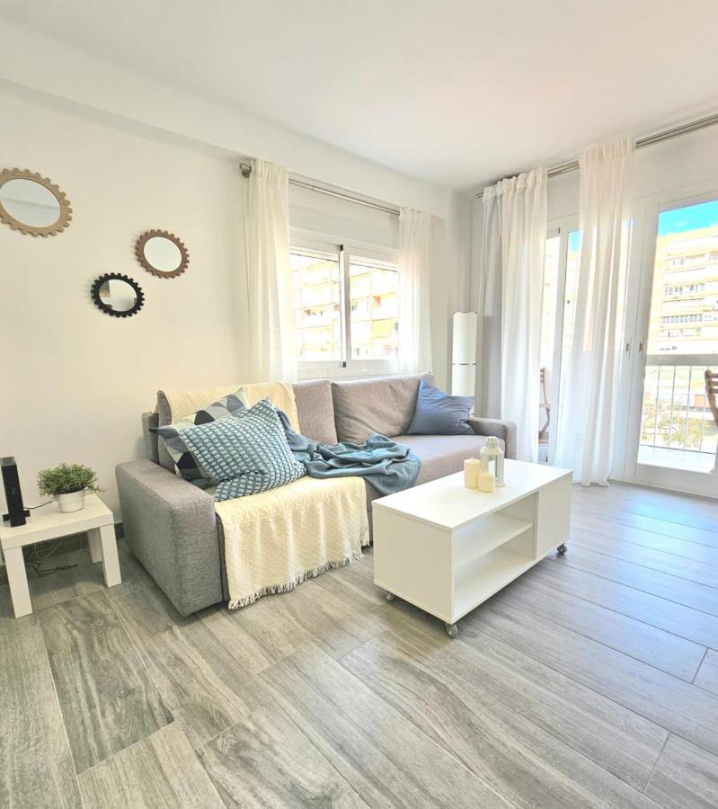 Appartamento Mavi Torre Del Mar Esterno foto